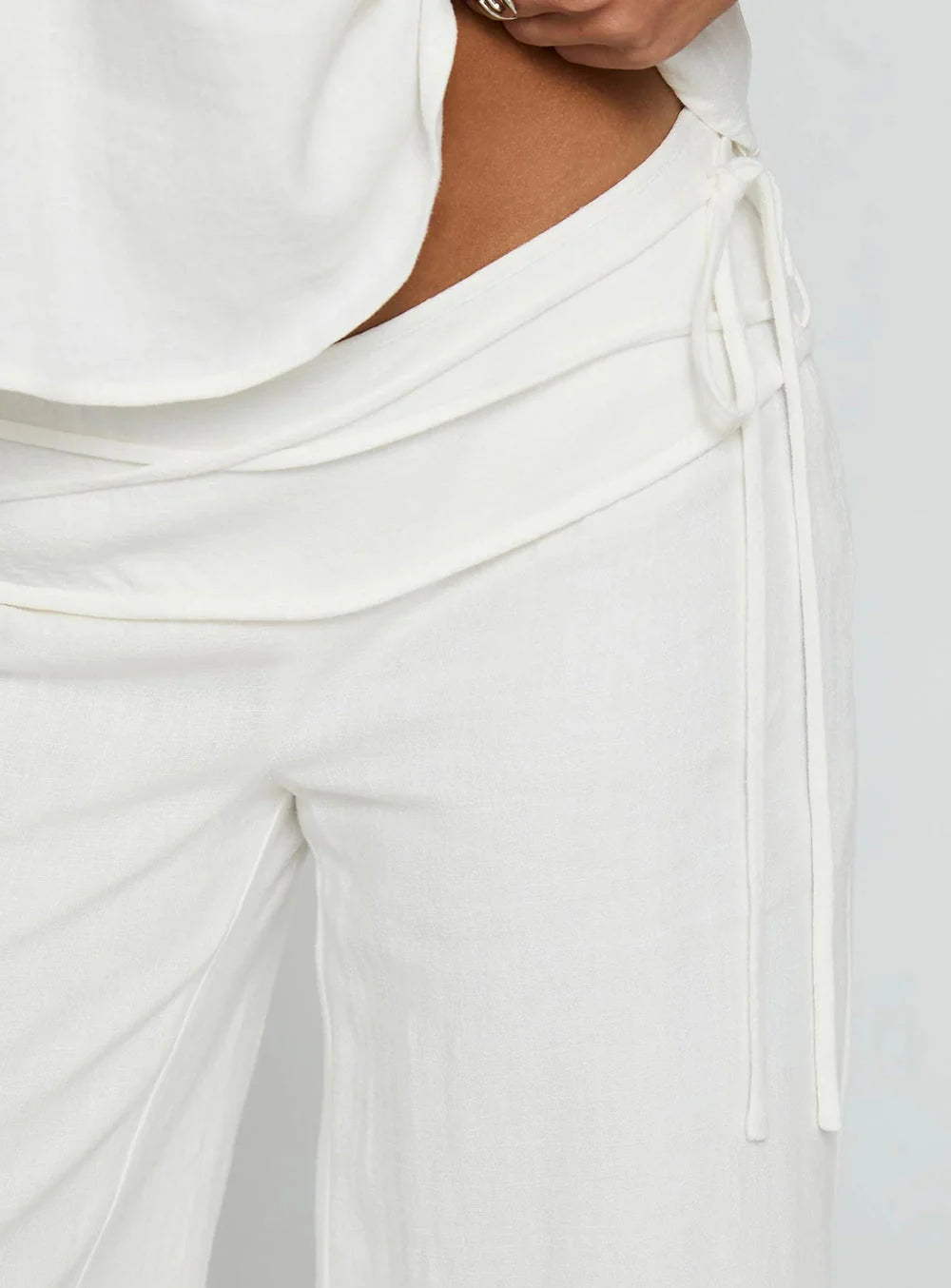 The Everyday Linen Pant